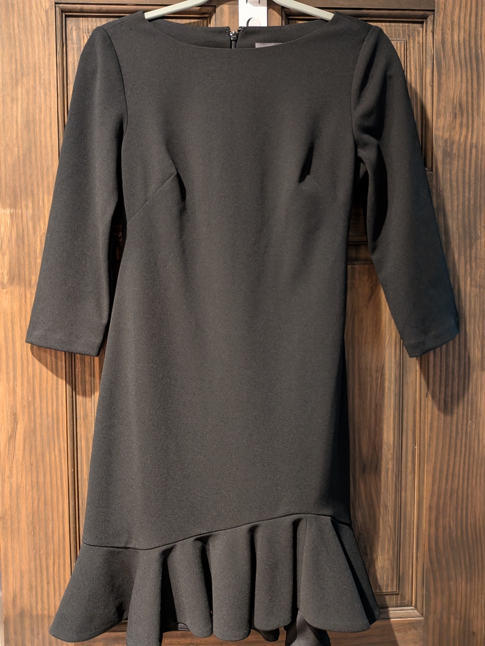 Vince Camuto Black Long-Sleeve Ruffle-Hem Dress